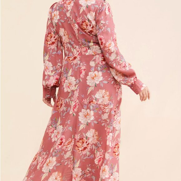 Yumi Kim Marlo Maxi Dress Long Sleeve Square Neck Floral Rose Pink Plus Size 3X - Picture 2 of 9